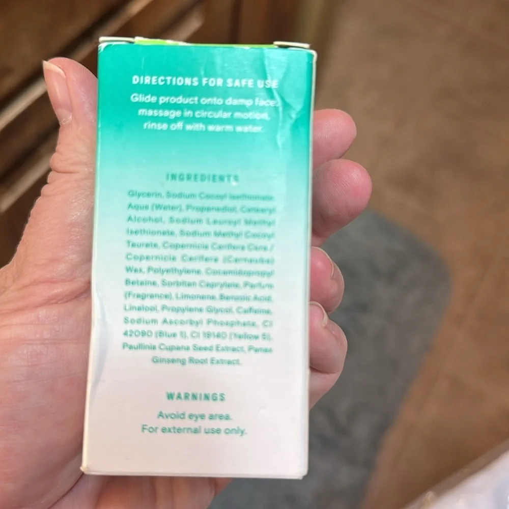 NIB WYOS The Clean Sweep Gentle Face Cleanser Stick 1.9 Oz